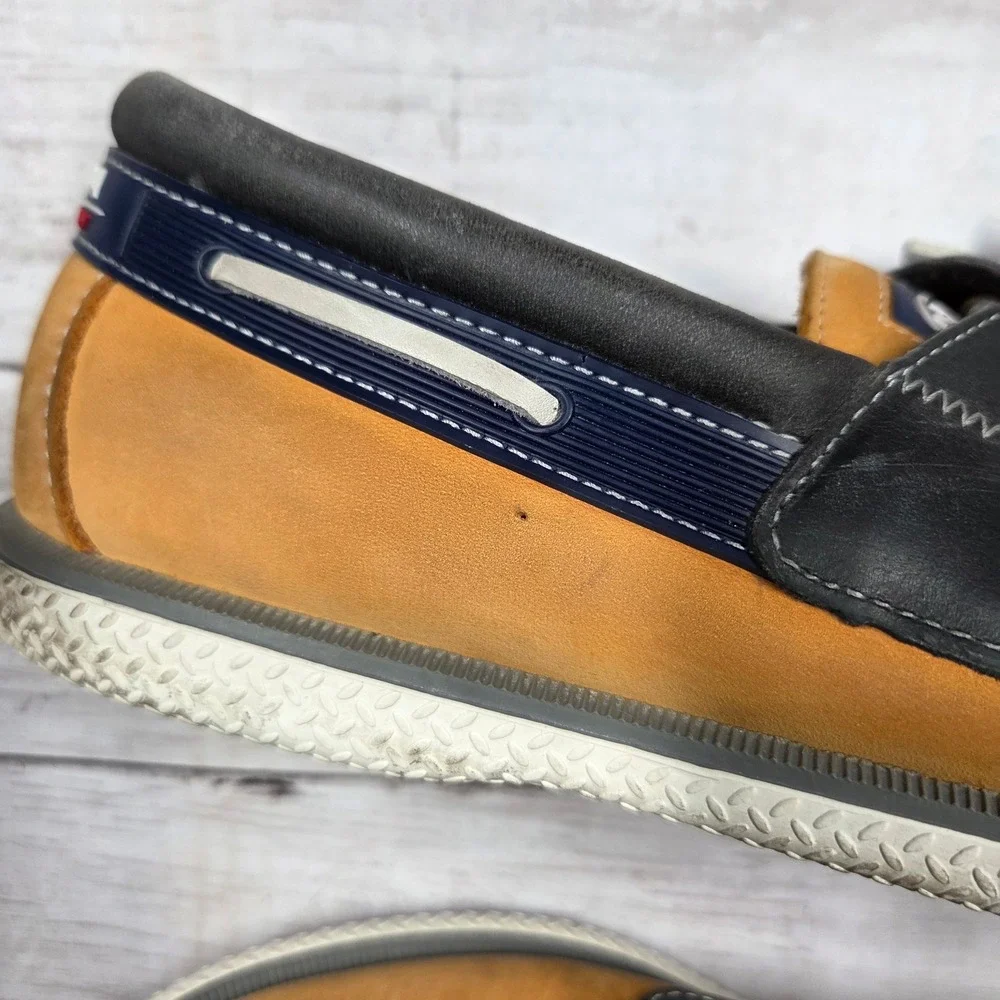Nautica while stitching traction